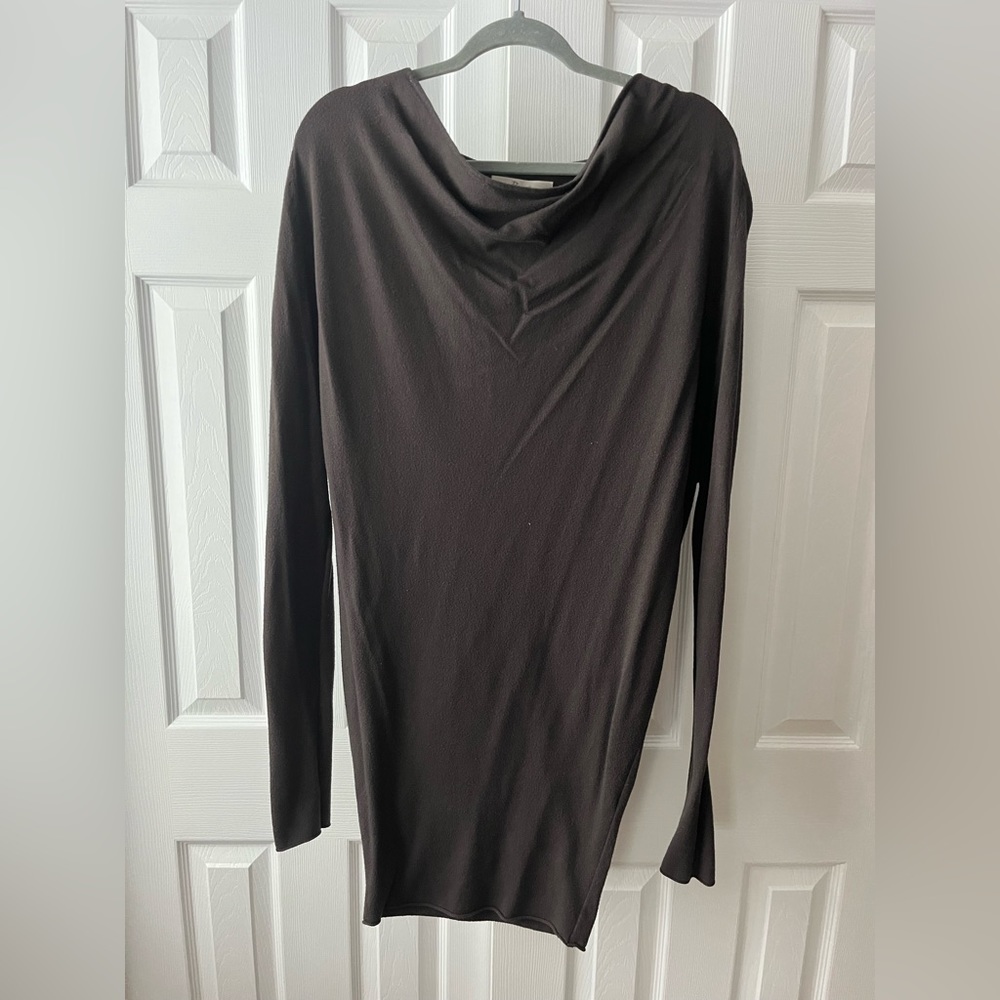 Women’s brown dress, from Europe,very cute and elegant, size s